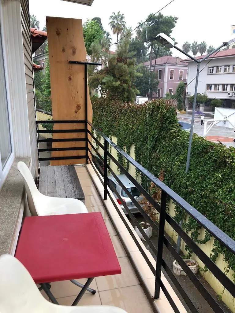 Kaleici Genis Balkonlu Muhtesem Lokasyon Benzersiz Genis Ev Apartamento Antália 0*,