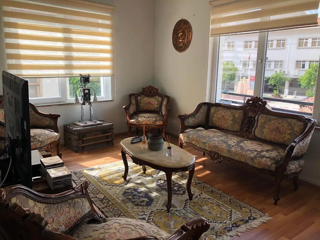Kaleici Genis Balkonlu Muhtesem Lokasyon Benzersiz Genis Ev Apartamento Antália