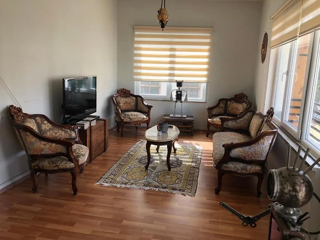 Kaleici Genis Balkonlu Muhtesem Lokasyon Benzersiz Genis Ev Apartamento Antália Turquia